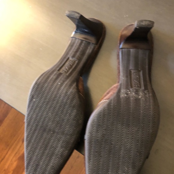 Mules - Picture 4 of 7